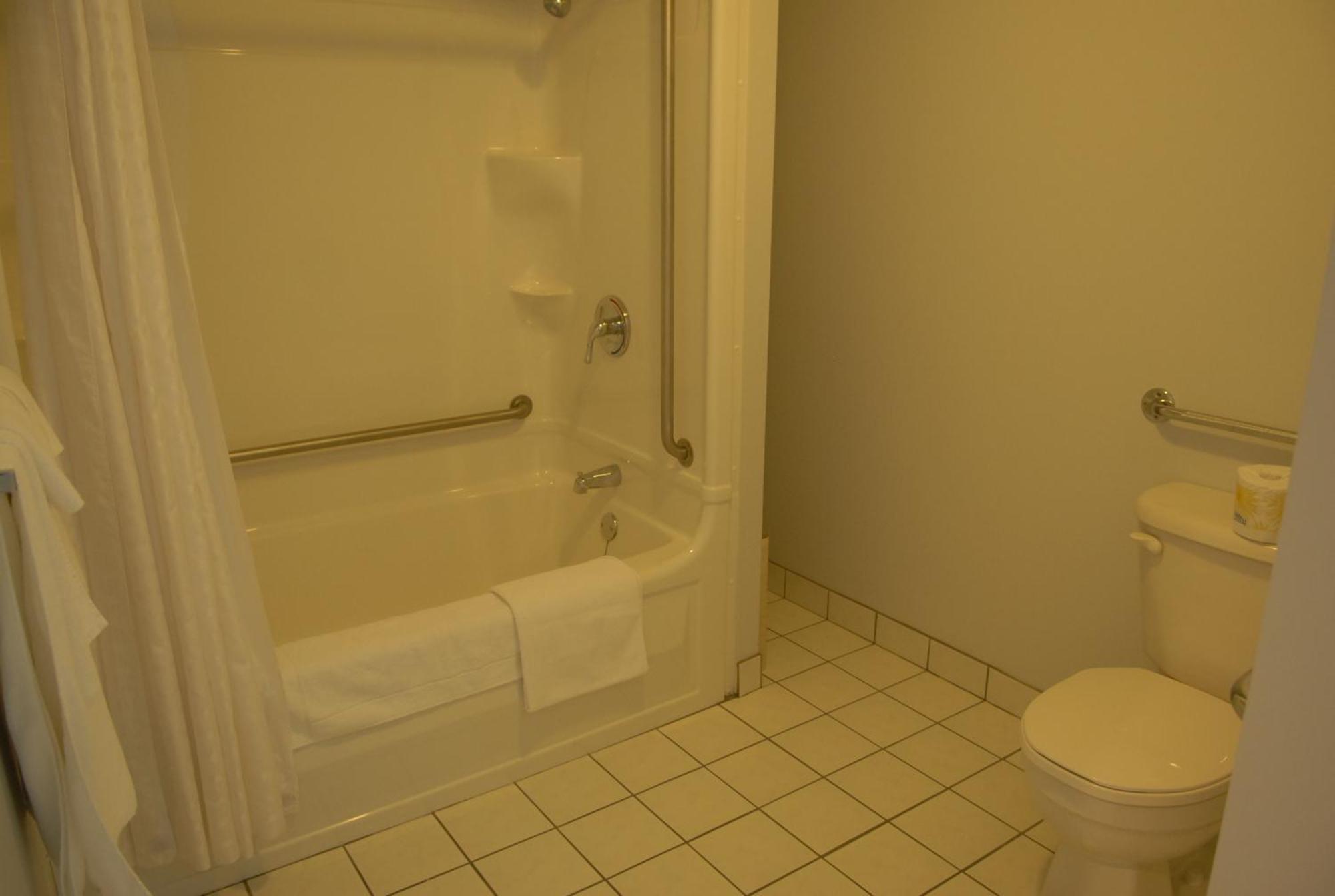 St Christopher'S Hotel Channel-Port aux Basques Bilik gambar
